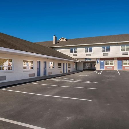 Motel 6-Moncton, Nb Bagian luar foto