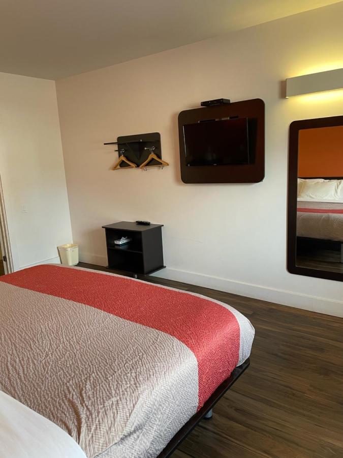 Motel 6-Moncton, Nb Bagian luar foto