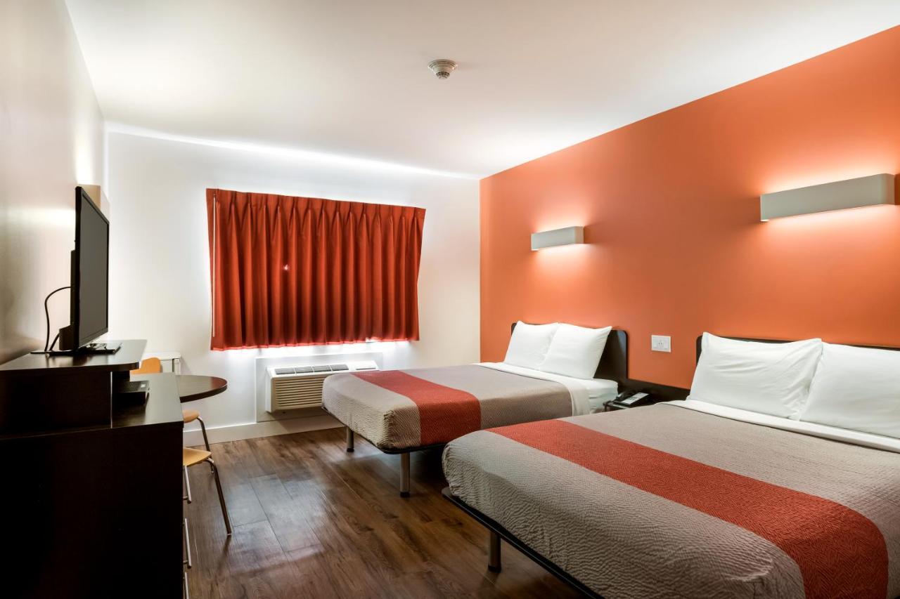 Motel 6-Moncton, Nb Bagian luar foto