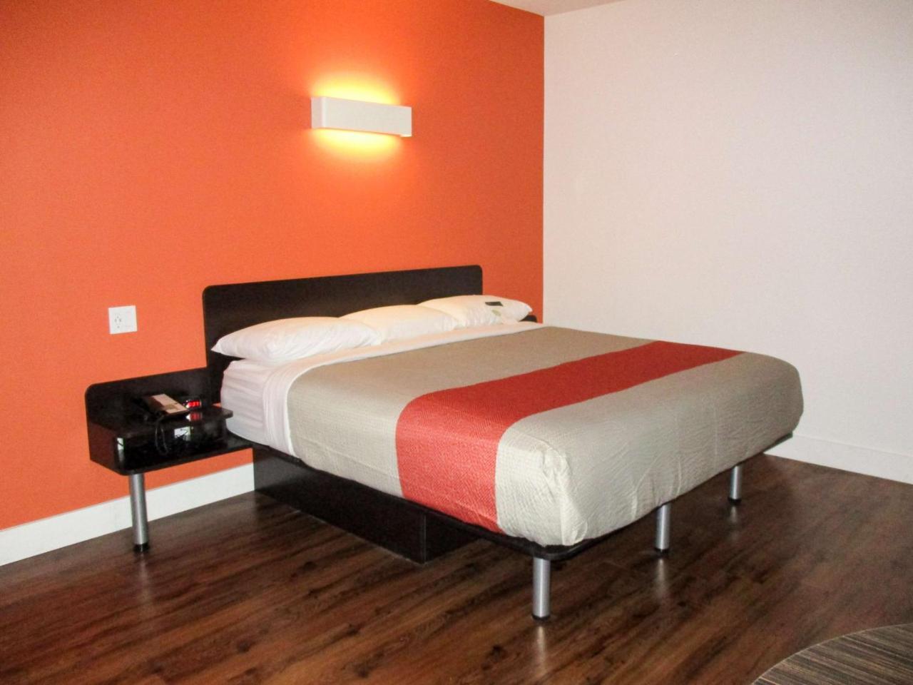 Motel 6-Moncton, Nb Bagian luar foto