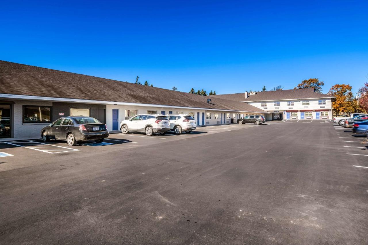 Motel 6-Moncton, Nb Bagian luar foto